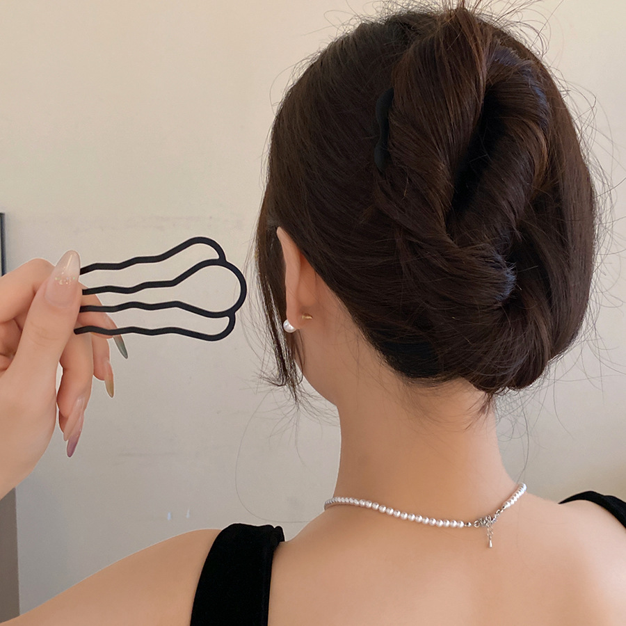 Women Fashion Hair Style - Metal U-Shaped Hair Fork Combs Simple
