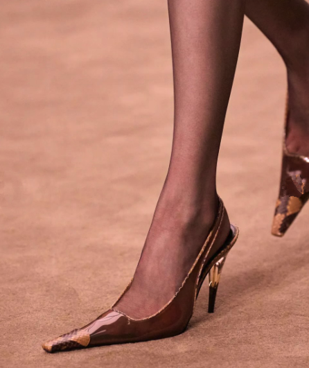 2026 New in runway sexy pointy - đánh giá và giá Women'S Fashion Paris
