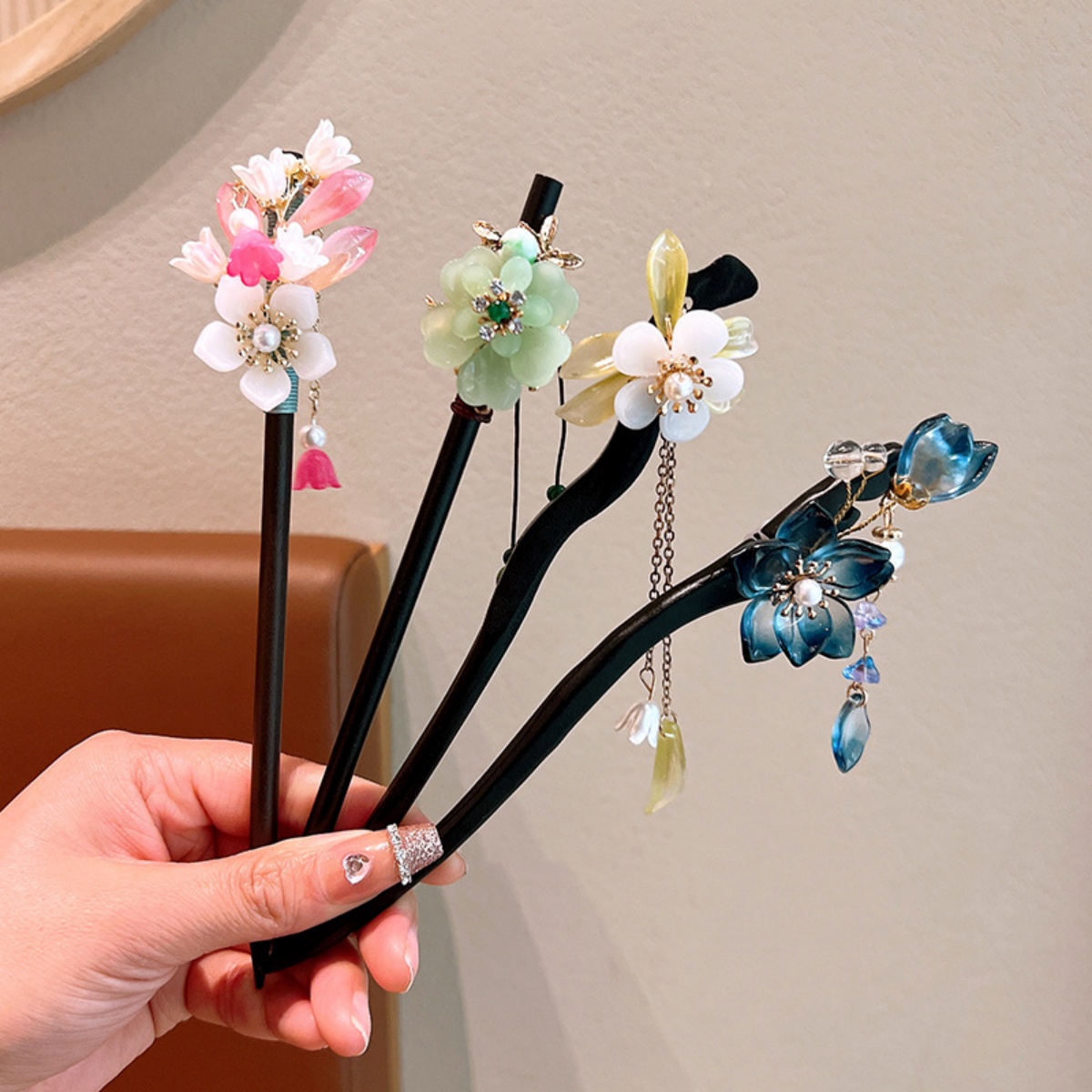 Exquisite Flower Tassel Wooden - đánh giá và giá Women Fashion Hair Style