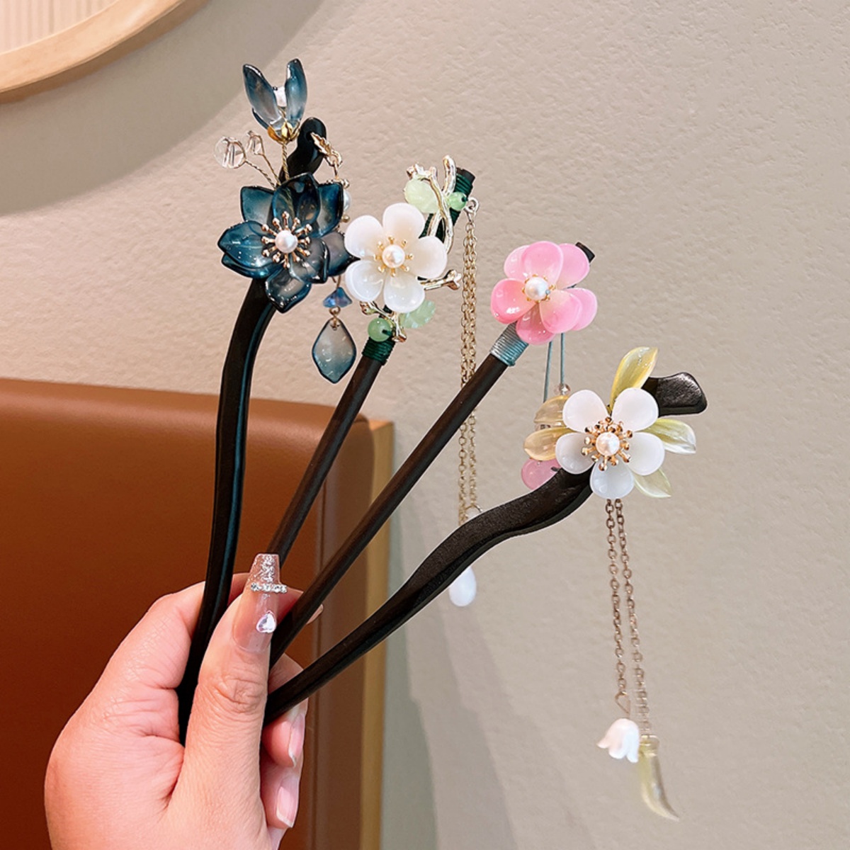 Exquisite Flower Tassel Wooden - đánh giá và giá Women Fashion Hair Style