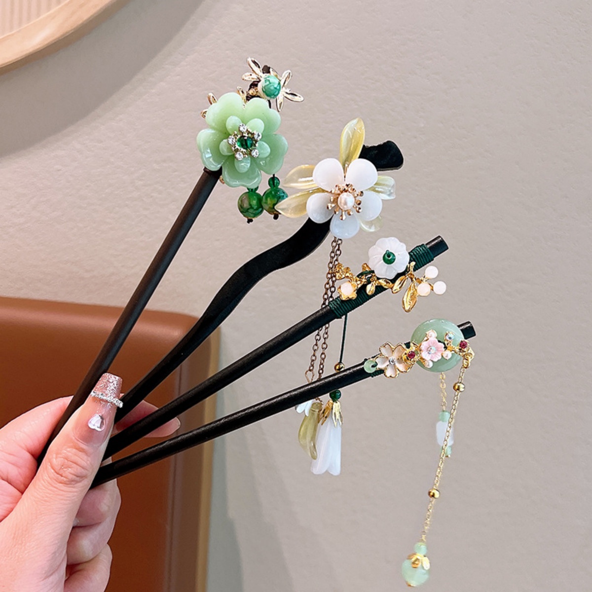 Exquisite Flower Tassel Wooden - đánh giá và giá Women Fashion Hair Style